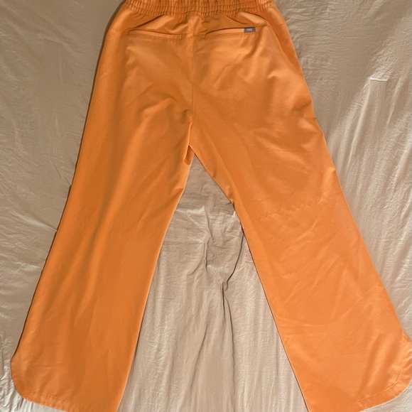 Figs Shaka Orange Marseille Wide Leg - Tall Scrub Pant - Picture 3 of 5